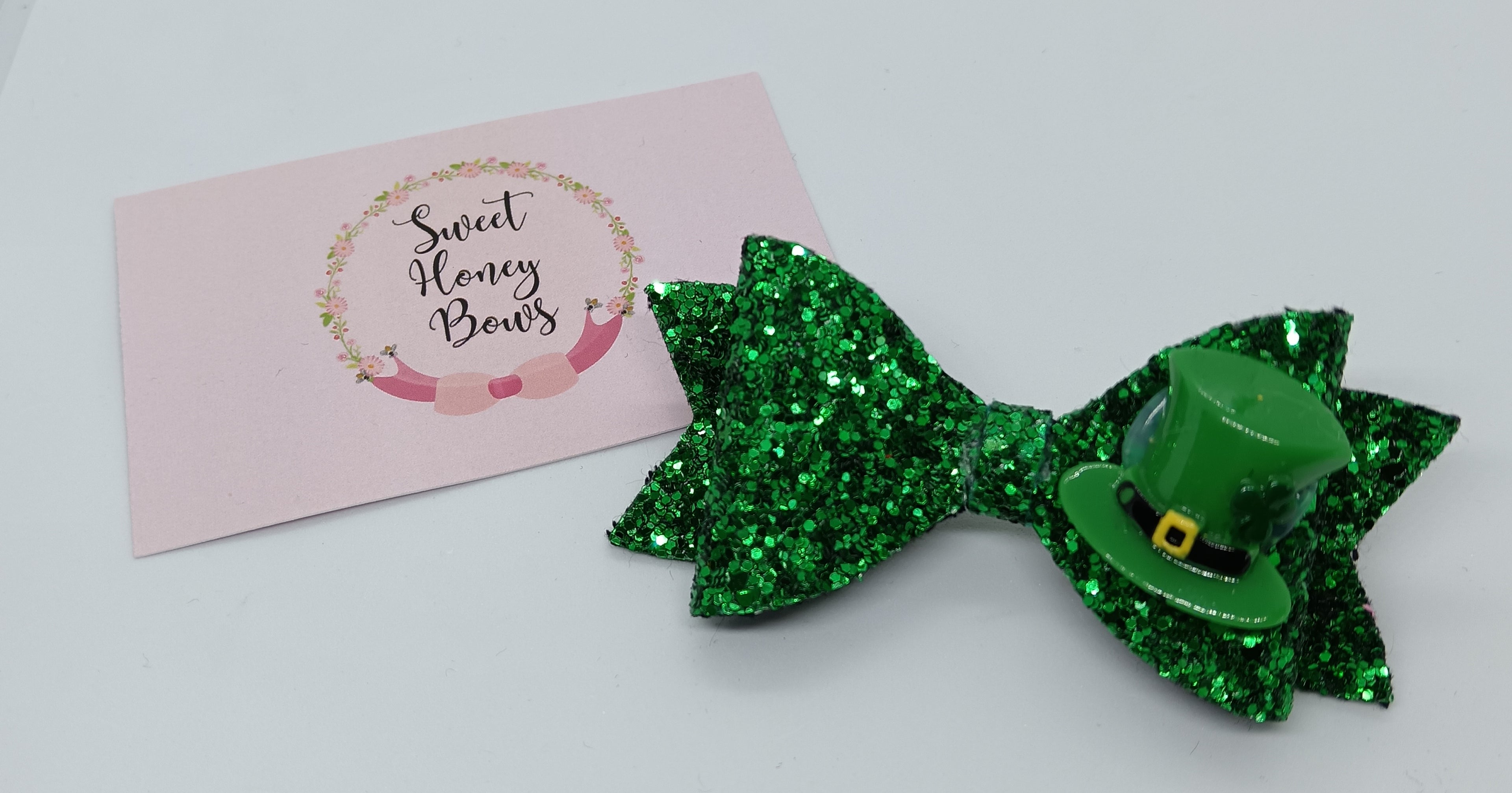 Lucky Hat Bow