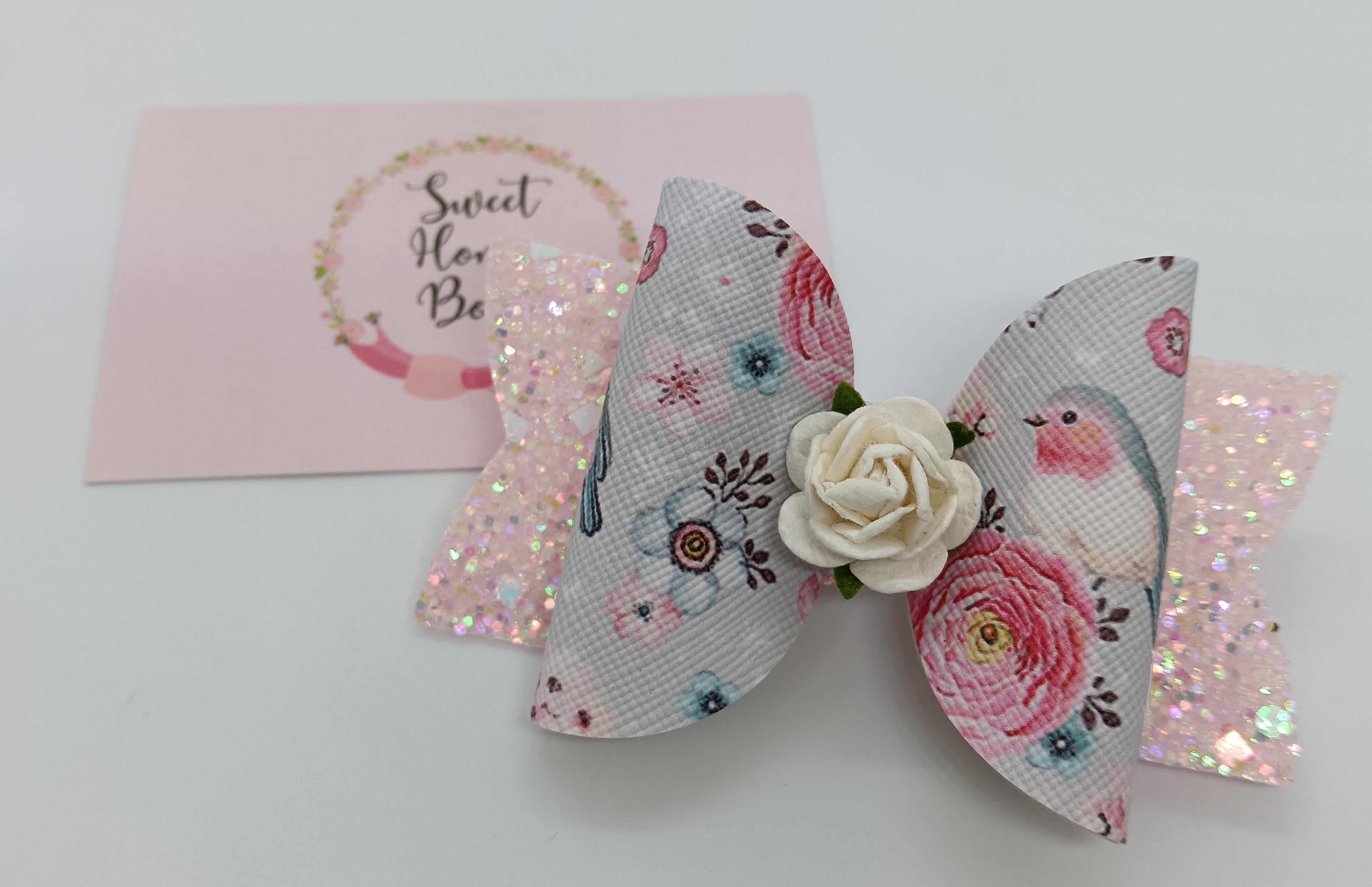 Rose Robin Bow