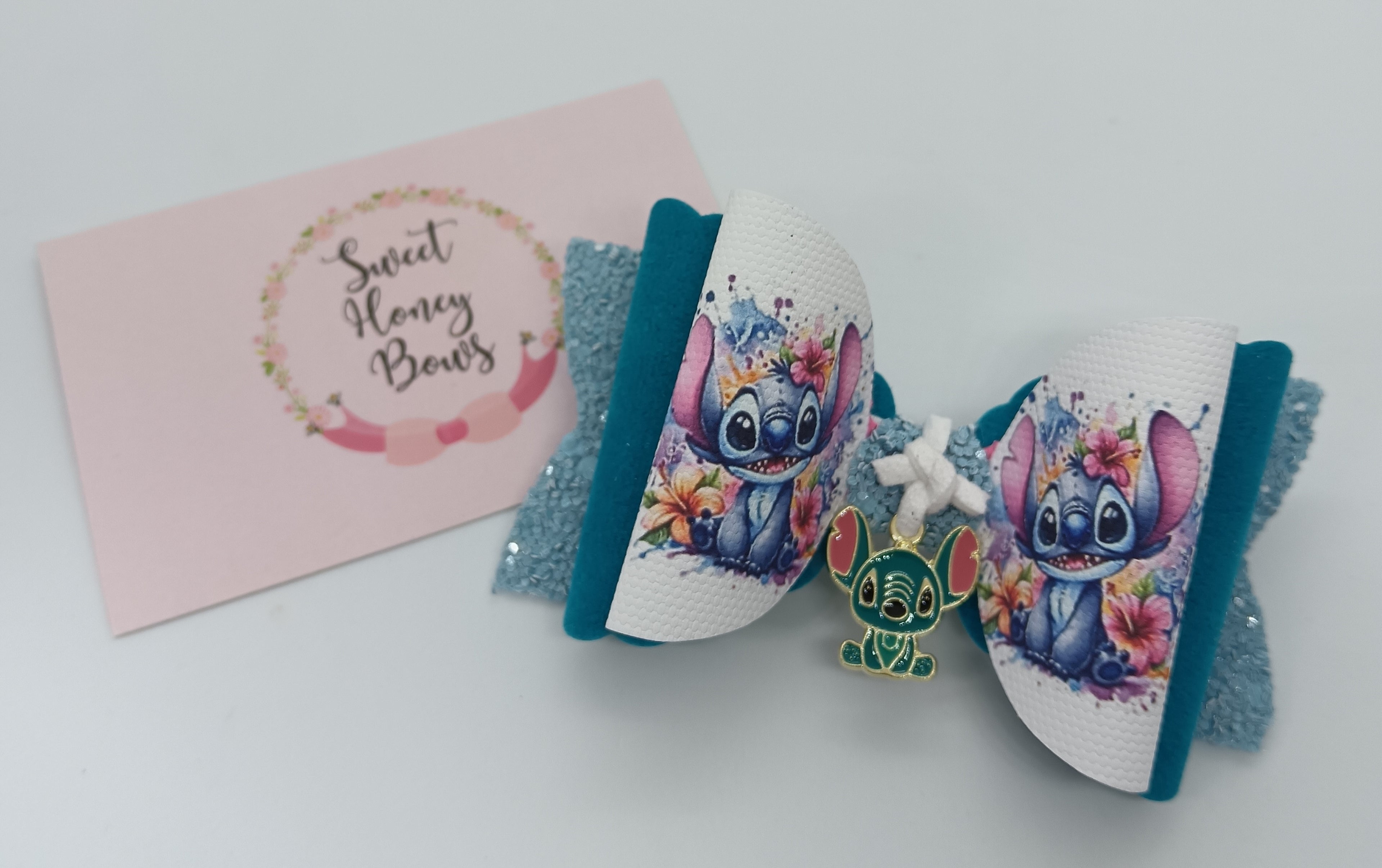 Blue Alien Charm Bow