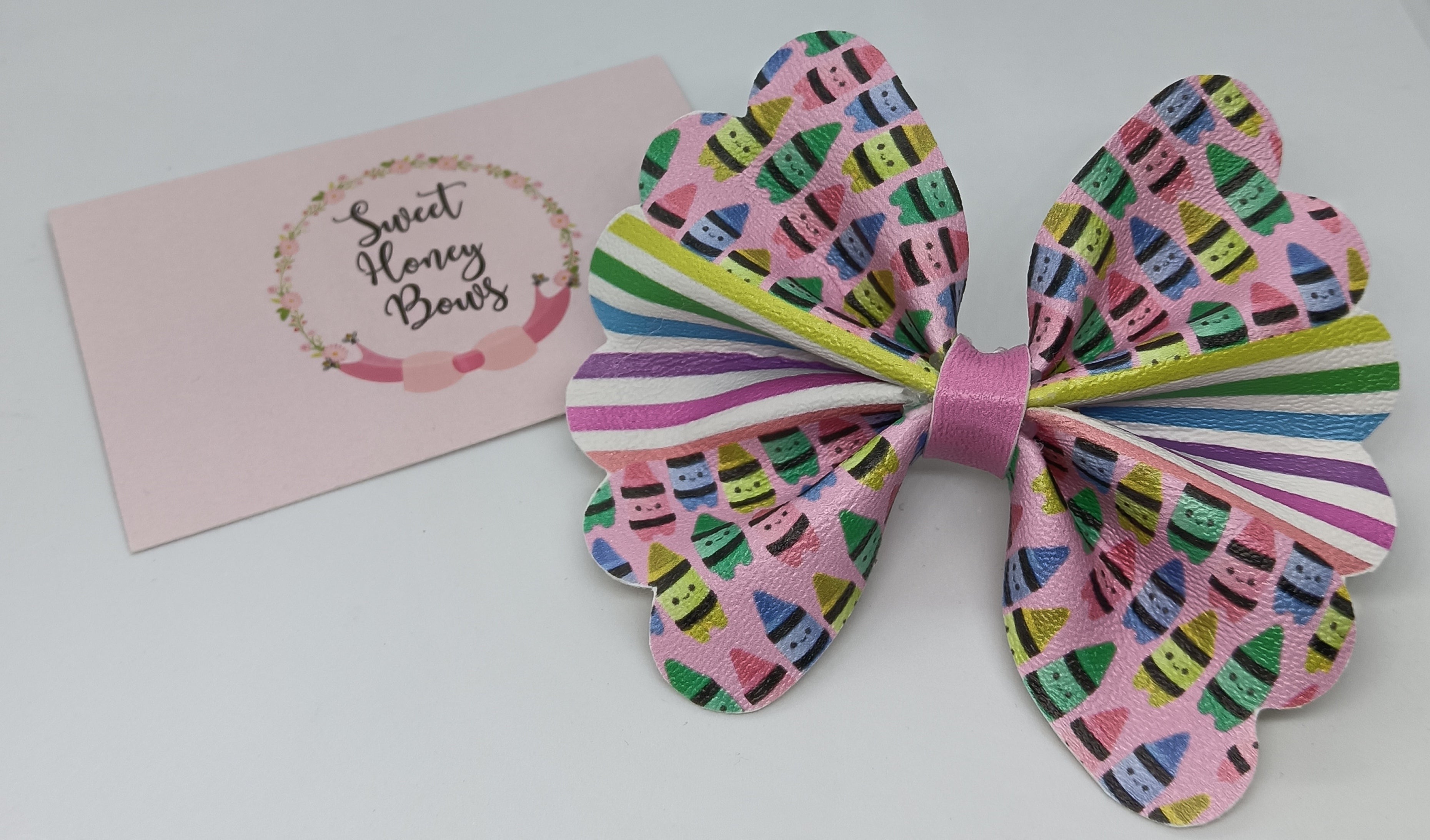 Wax Crayon Bow