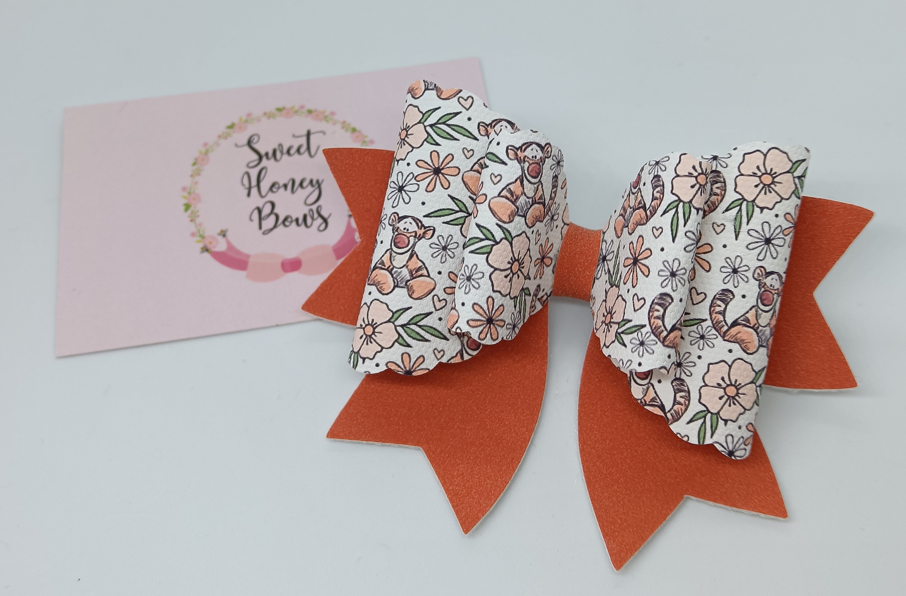 Tigger Bow